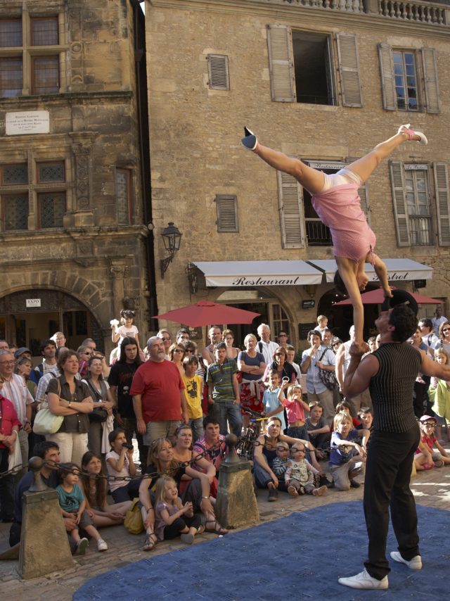 Spectacles de rue à Sarlat