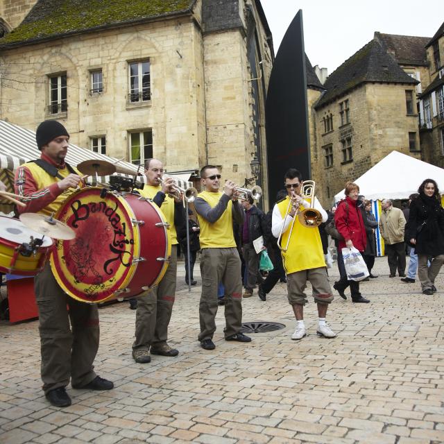 Fest'oie à Sarlat_bandas