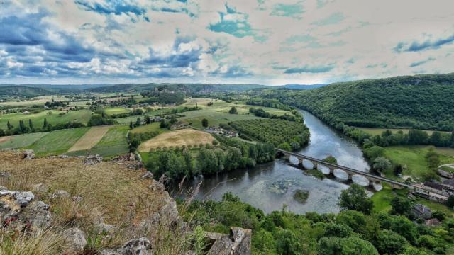 Vue sur la Dordogne depuis Castelnaud La Chapelle