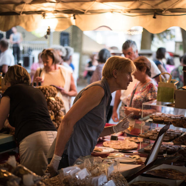 Marché gourmand Fete Du Gout Et De La Gastronomie