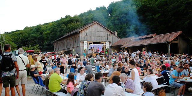 Marché gourmand de Saint Amand de Coly