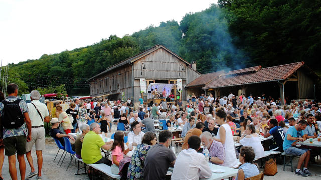 Marché gourmand de Saint Amand de Coly