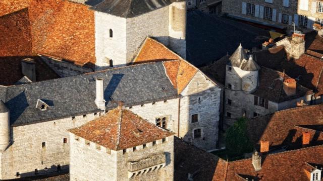 Vue sur les toits de Martel, dans le Lot