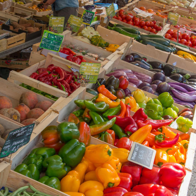 Marché de Beynac