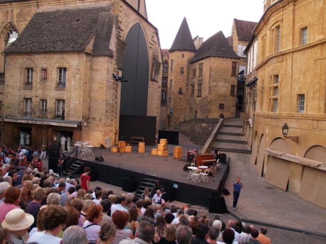 Festival des jeux et du theatre sarlat