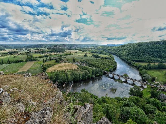 Vue sur la Dordogne depuis Castelnaud La Chapelle