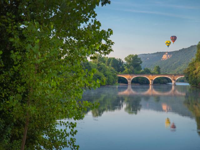 Montgolfières sur la Dordogne