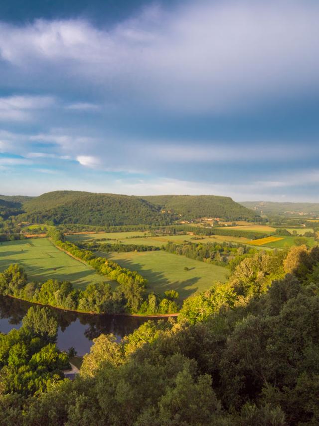 Vue sur le château de Beynac et la Vallée de la Dordogne