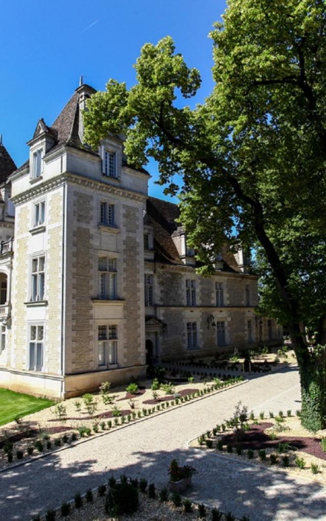 Château de Monrecour, Hôtel-restaurant à Saint Vincent de Cosse