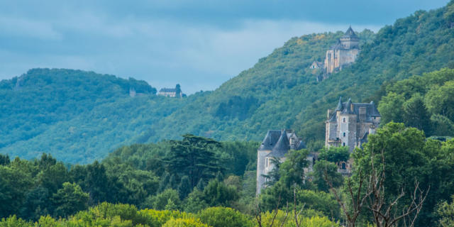 Les Chateaux de la vallée de la Dordogne