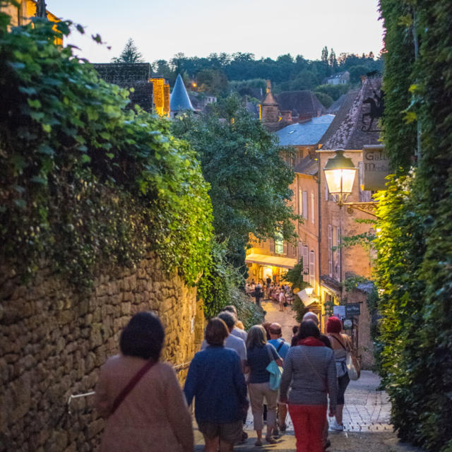 Visite guidée de Sarlat en nocturne