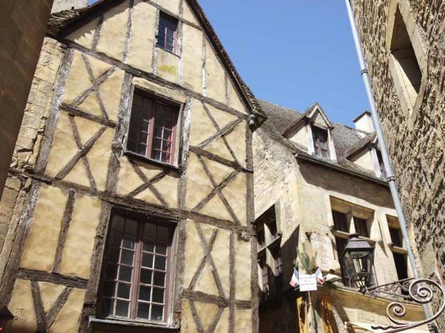 Maison à colombages de la rue des Armes à Sarlat