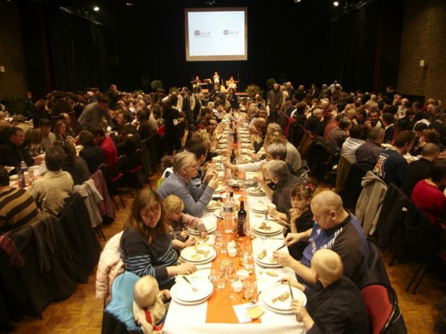 Banquet pendant Fest'oie à Sarlat