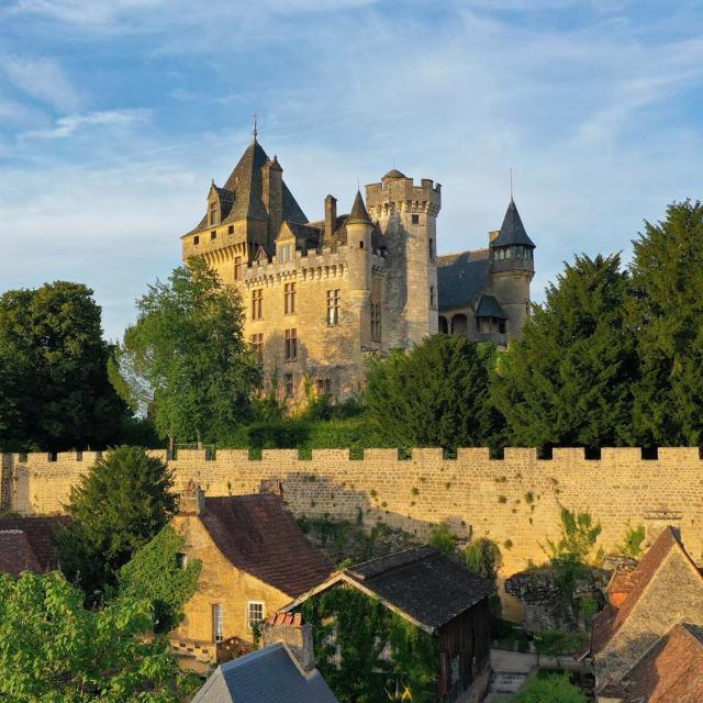 Le hameau de Montfort près de Sarlat en Périgord