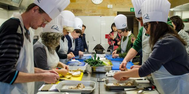 Stage de cuisine pendant la fête de la truffe à SarlatTruffe Sarlat1